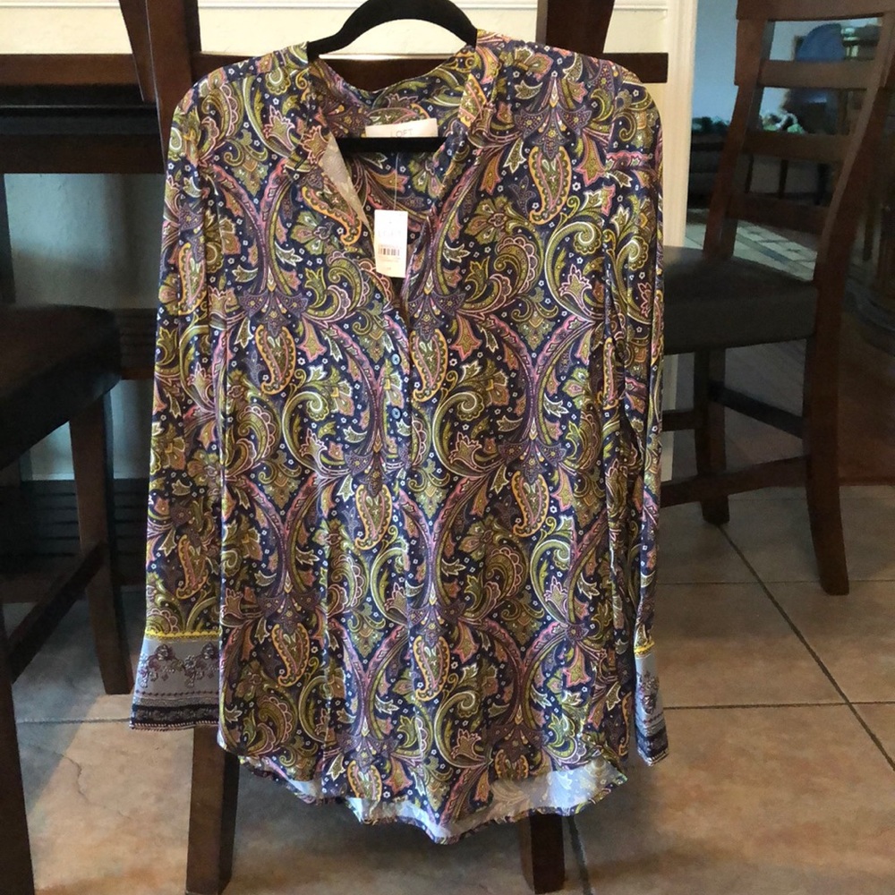 Never Worn Loft Blouse bought this year.